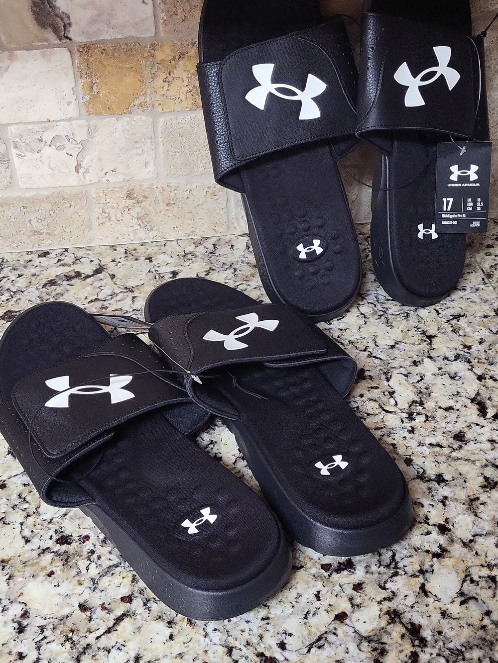 Under Armour Men's Ignite Pro Slides Flip Flops Bundle Sz 17